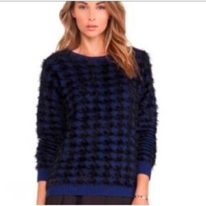 BCBG Generation Houndstooth Fuzzy Eyelash Knit Sweater Blue Black Women's XS S